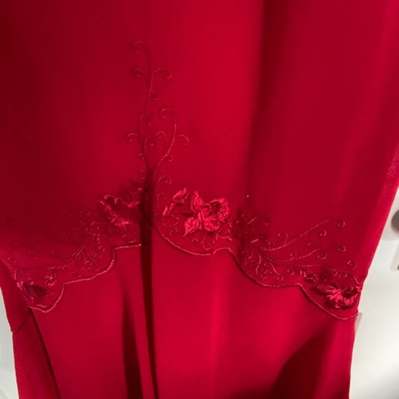 Women's Dress Set - Picture 4 of 4